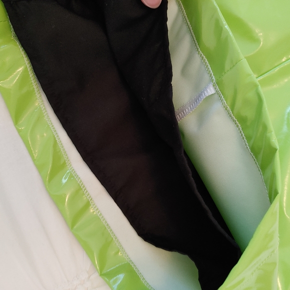 Capsule 98 lime green faux latex/vinyl mini dress. Size 10 - Picture 6 of 6